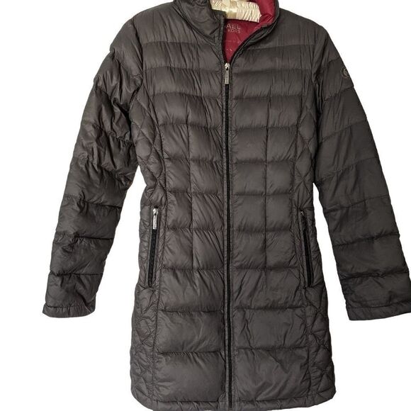 MICHAEL KORS PACKABLE DOWN. LONG GRAY SUPER LIGHT WEIGHT COAT SZ SMALL - Picture 1 of 14